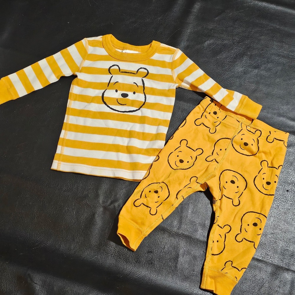 Hanna Andersson Disney Baby Winnie The Pooh Yellow Pajamas 70 6-12‎ Months